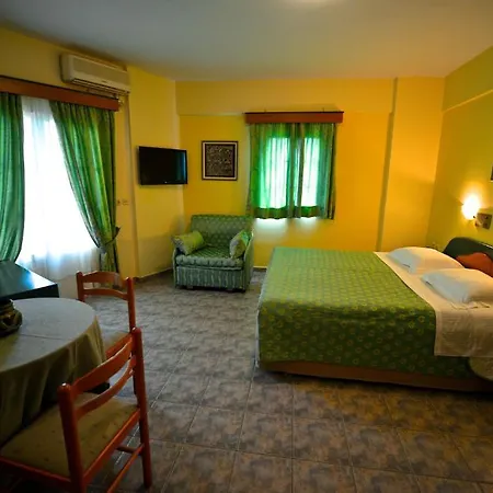 Odeon Aparthotel Vasilikí