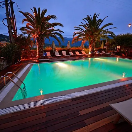 Odeon Aparthotel 3*